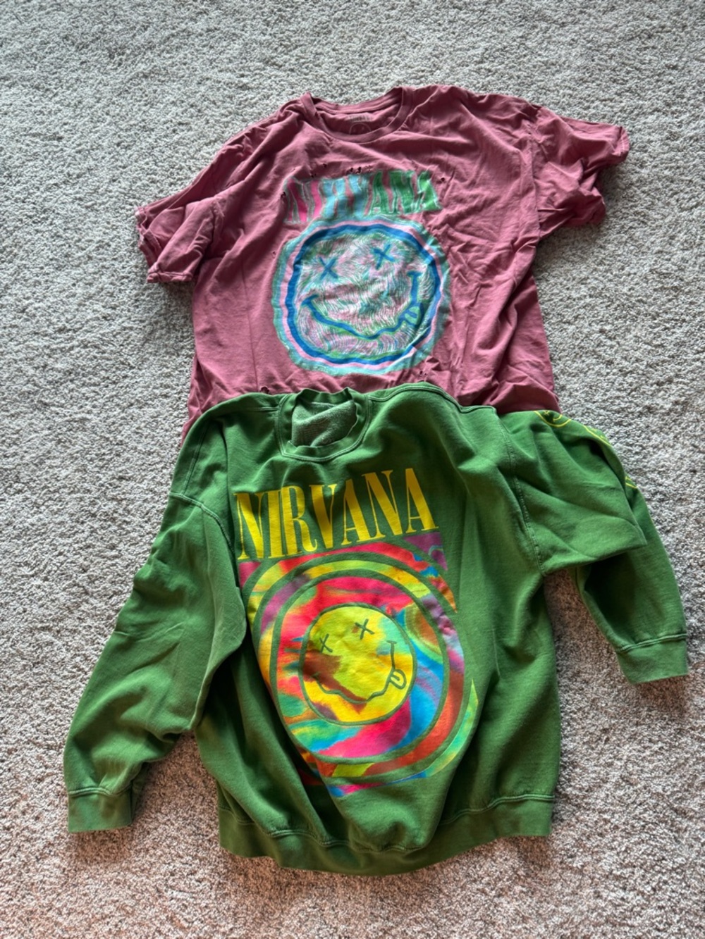 BUNDLE Urban Outfitters Nirvana Oversized Smiley Face Crewneck Sweatshirt & Tee